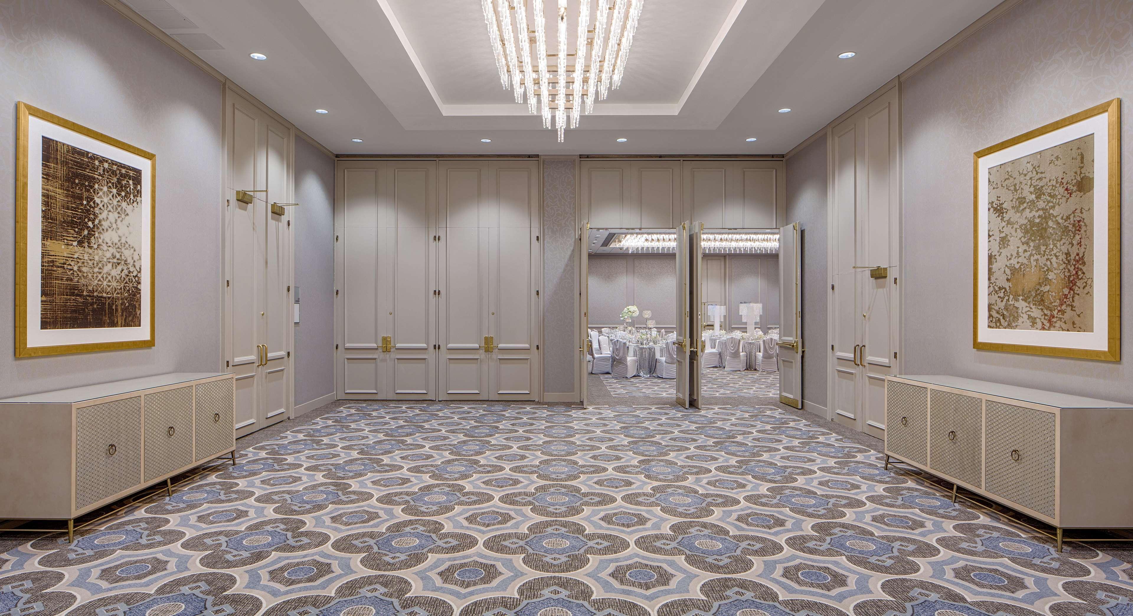 Doubletree By Hilton Hotel Houston Greenway Plaza Extérieur photo
