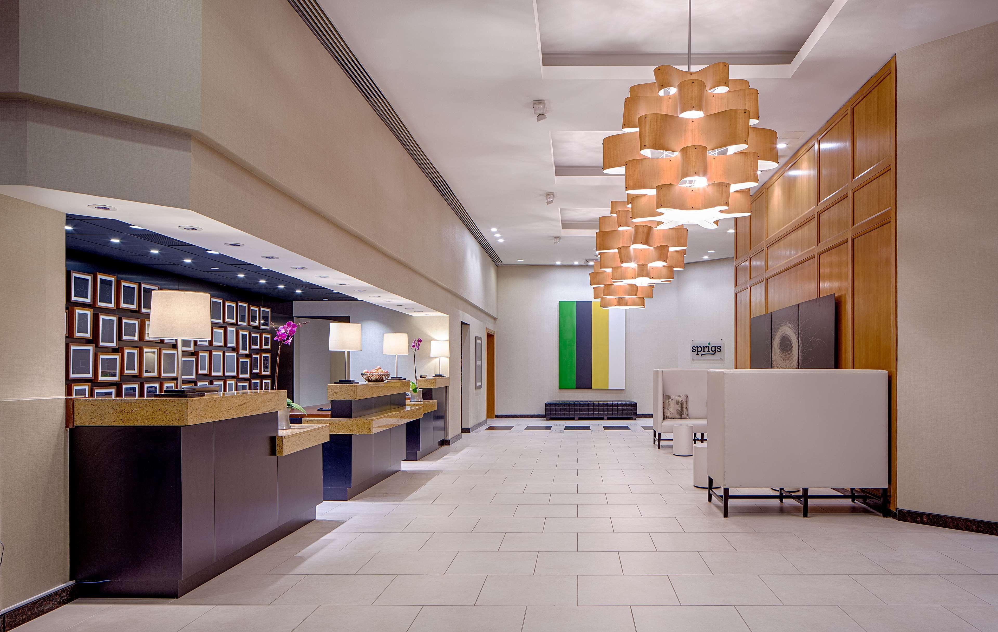 Doubletree By Hilton Hotel Houston Greenway Plaza Extérieur photo